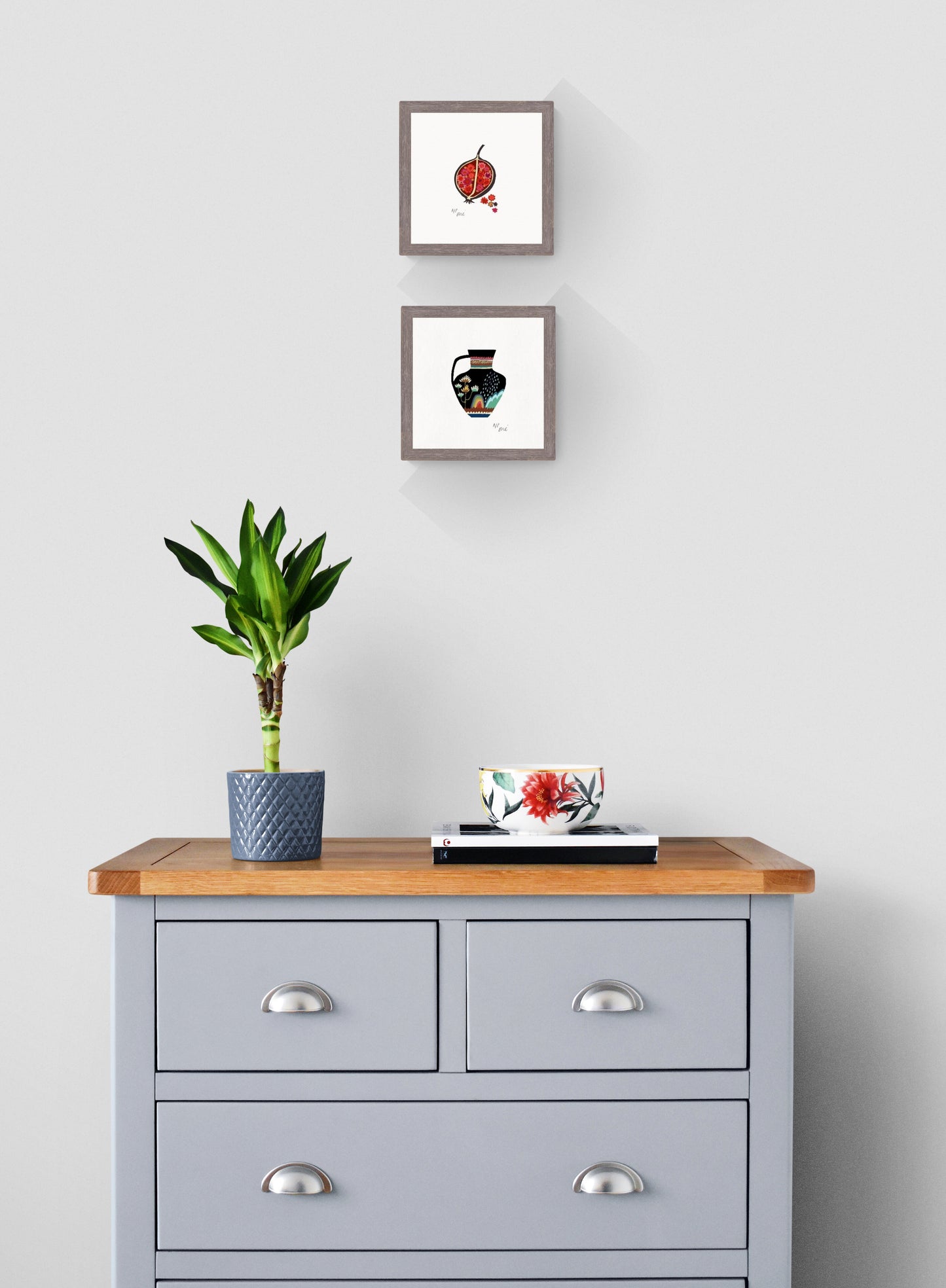 Egyptian Pot Framed Giclée Print